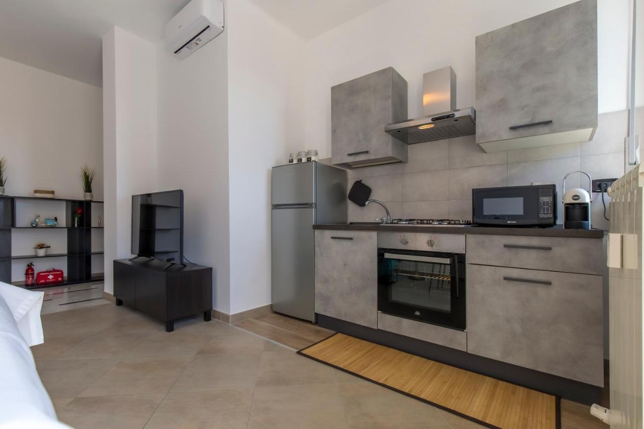 Bright & Lovely Flat M1 Carducci Molinette 250M Turin Ngoại thất bức ảnh