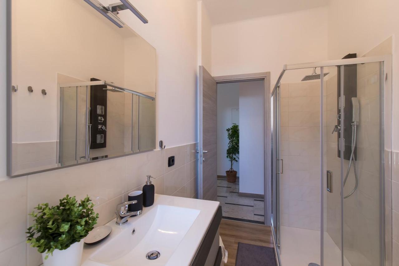 Bright & Lovely Flat M1 Carducci Molinette 250M Turin Ngoại thất bức ảnh